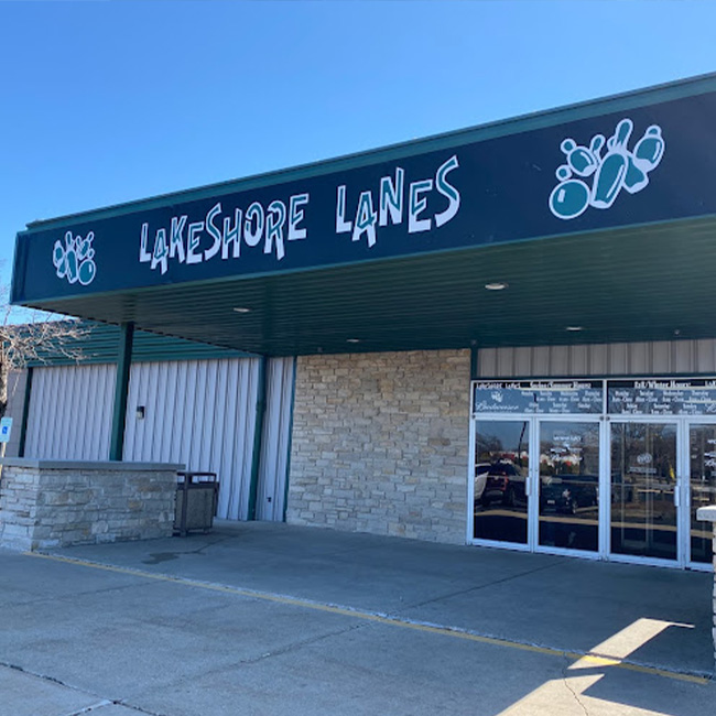 lakeshore-lanes-best-bowling-alley-location-sheboygan-wisconsin